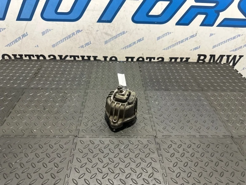 Подушка двигателя Bmw 22116768852 E92
