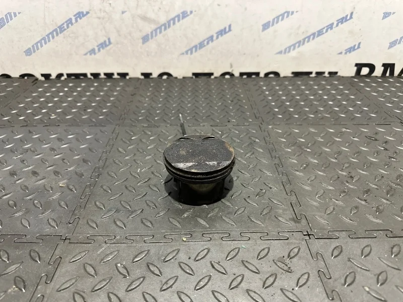 Поршень Bmw 11257512526 E61 M54B25