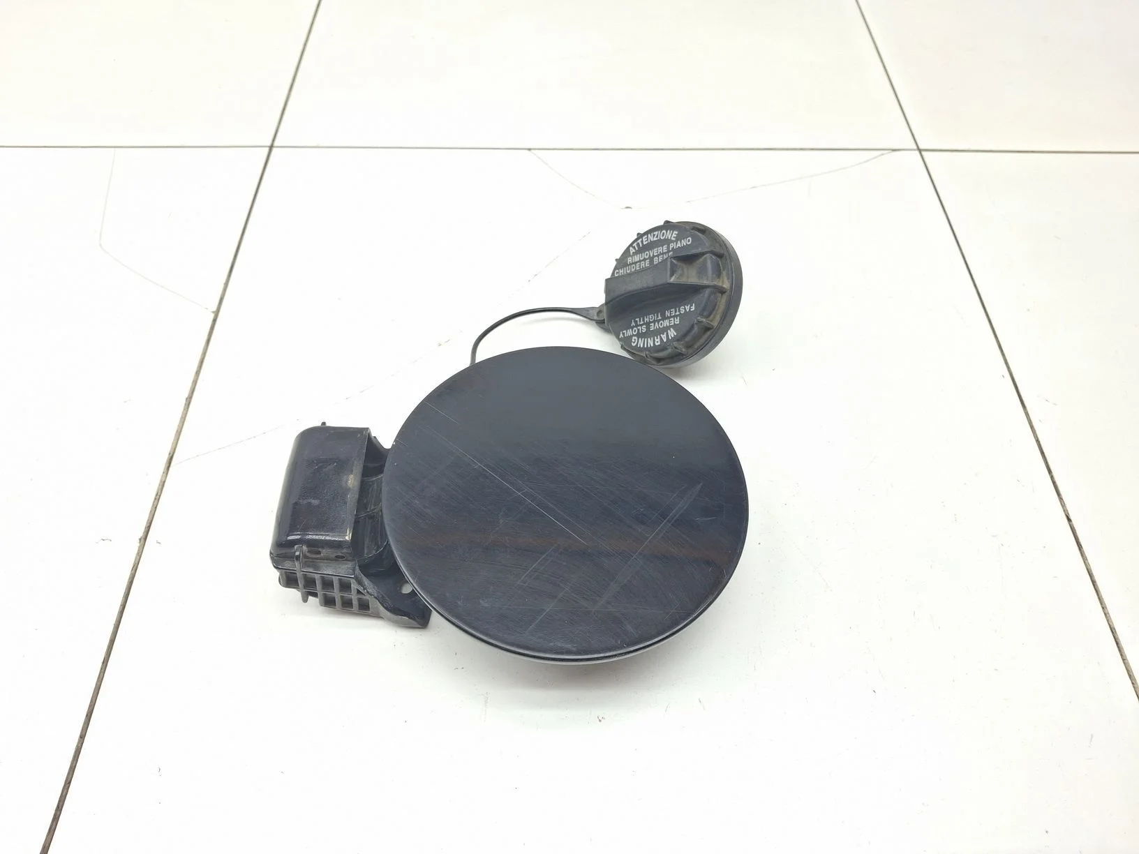 лючок бензобака Hyundai Tucson (JM) 2004-2009