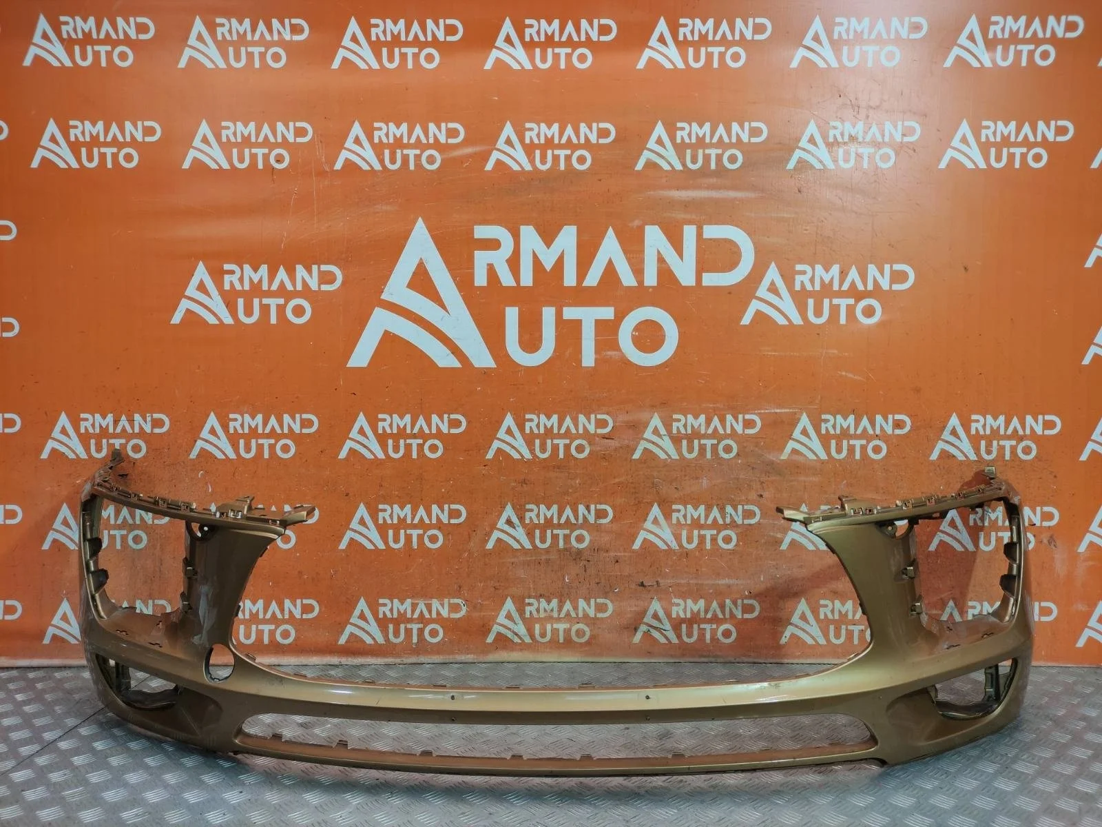 Бампер Porsche Macan 2014-2019 95b