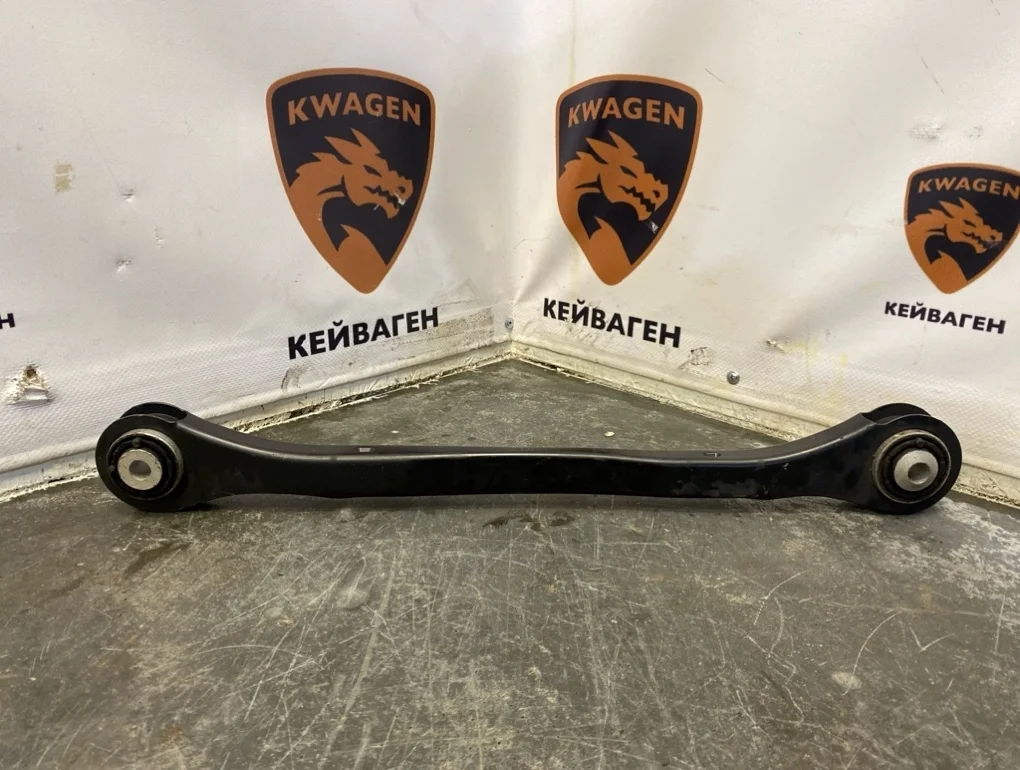 Рычаг подвески Audi A4 2016 B9