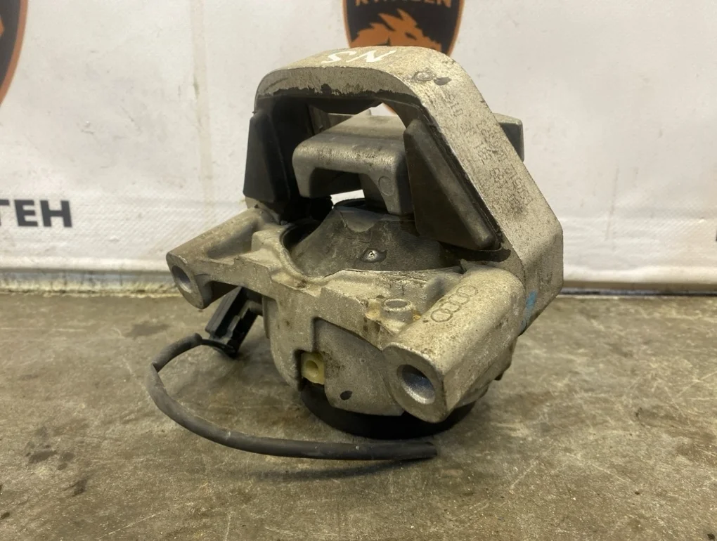 Подушка двигателя Audi A6 2015 C7