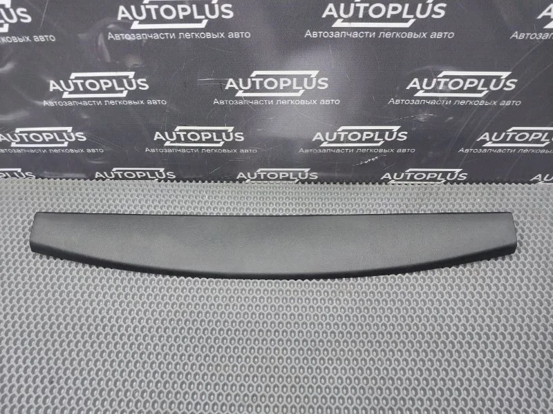 Обшивка двери багажника Mazda Cx7 2005-2008 EG2168930 2.3 L3-VDT