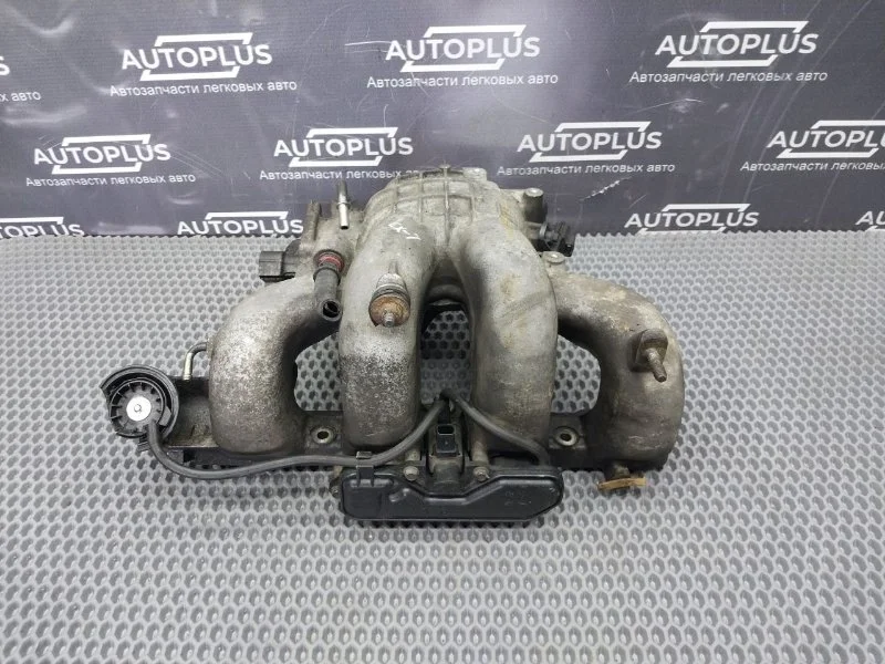 Впускной коллектор Mazda Cx7 2005-2008 L3K913100J 2.3 L3-VDT