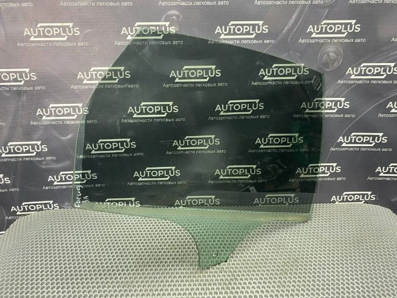 Стекло двери Ford Focus 2011 1317985 СЕДАН 1.6 PNDA, заднее левое