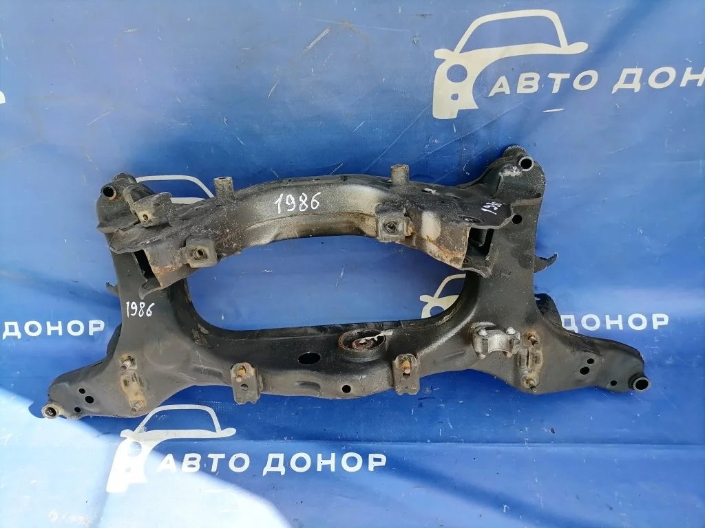 балка поперечная NISSAN DUALIS KNJ10 MR20DE