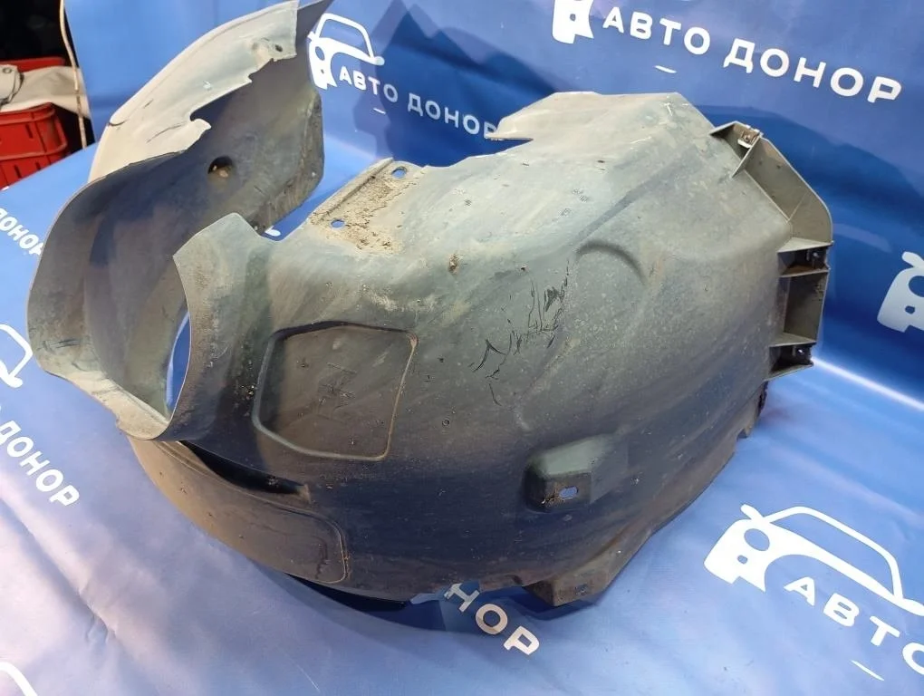 подкрылок FORD FOCUS CB8 IQDB