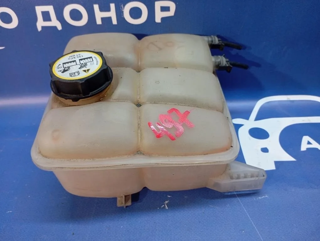 бачок расширительный FORD FOCUS CB8 -