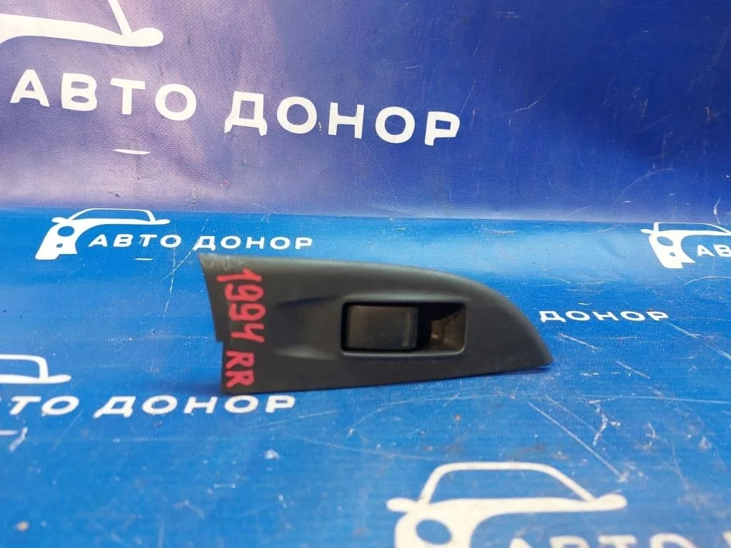 кнопка стеклоподъемника NISSAN WINGROAD WFY11 QG15DE