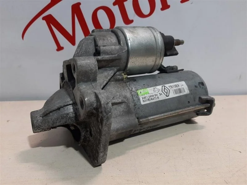 Стартер Renault Duster 8200836473