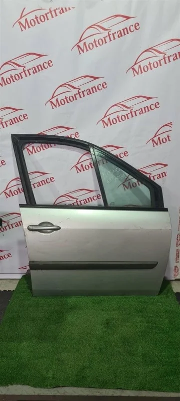 Дверь Renault Scenic 801002354R 2, передняя правая