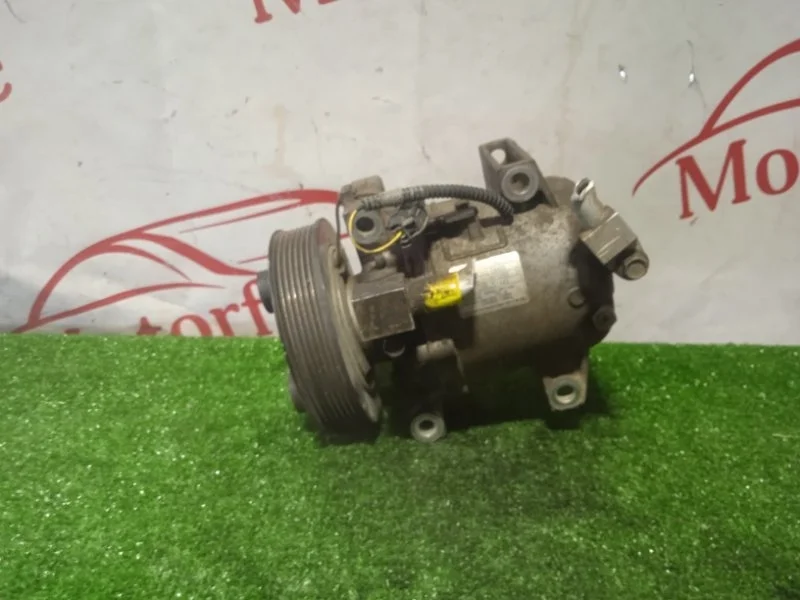 Компрессор кондиционера Nissan Navara 92600EB400 D40 2.5 YD25