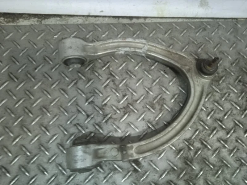 Рычаг передний верхний правый Mercedes-Benz S-Class A2213309007 W221