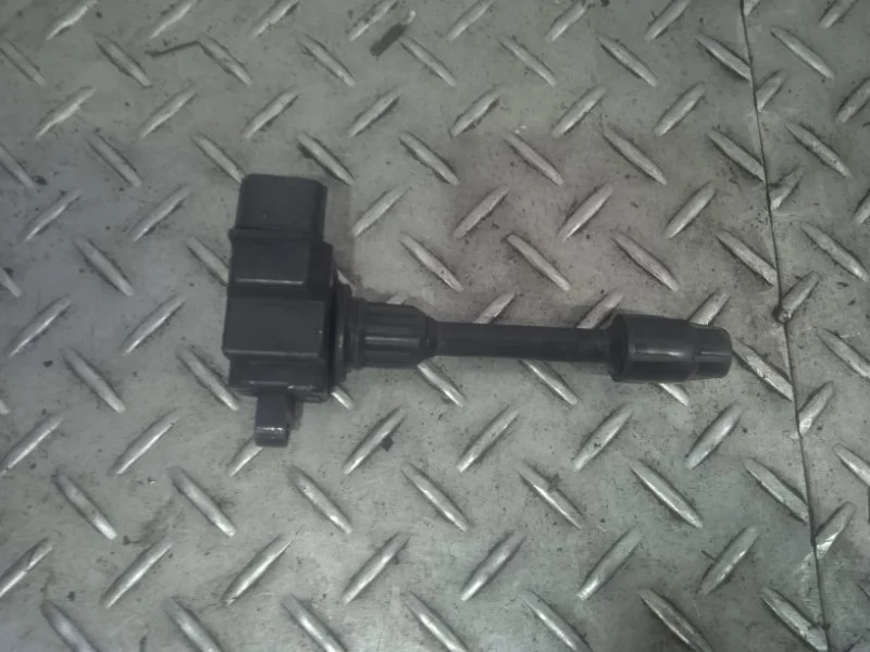 Катушка зажигания Nissan Maxima 2000-2006 224482Y006 CA33 3.0 VQ30