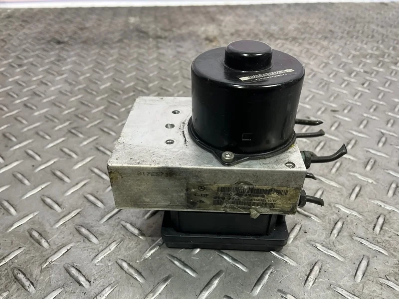 Блок ABS Mercedes-Benz M-Class A2515450832 W164