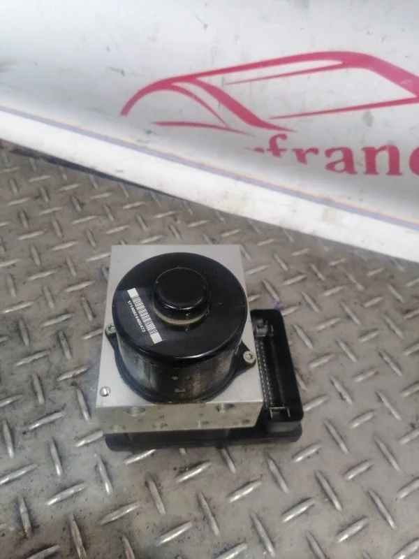 Блок ABS Mercedes-Benz M-Class A1645450916 W164