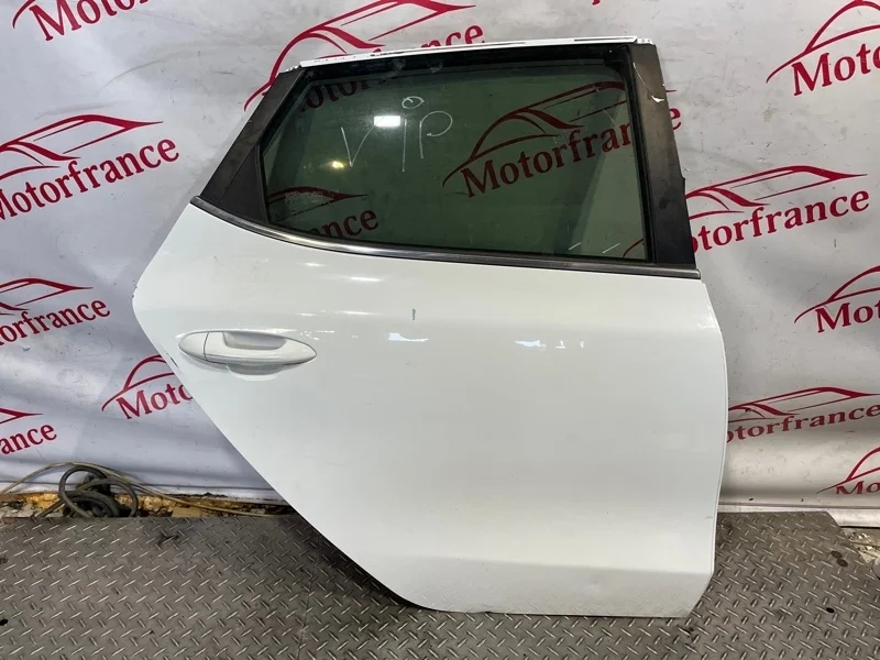 Дверь Kia Ceed 2017 77004A2200 JD, задняя правая
