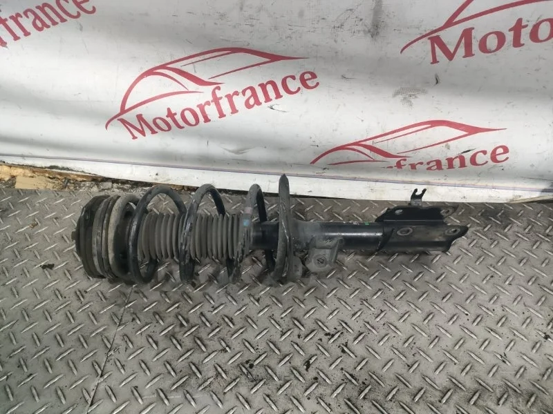 Стойка амортизатора Nissan Qashqai 2012 54302JD01A J10 1.6 HR16DE, передняя правая