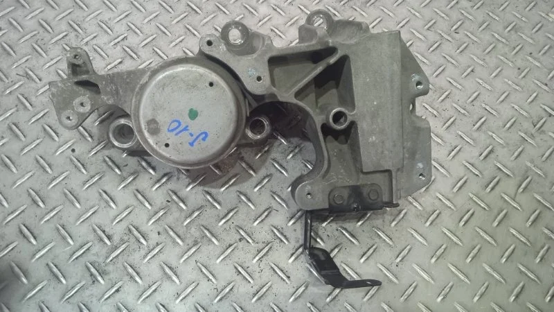 Подушка двигателя Nissan Qashqai 2011 11220JD700 J10 1.6 DCI R9M 405, левая