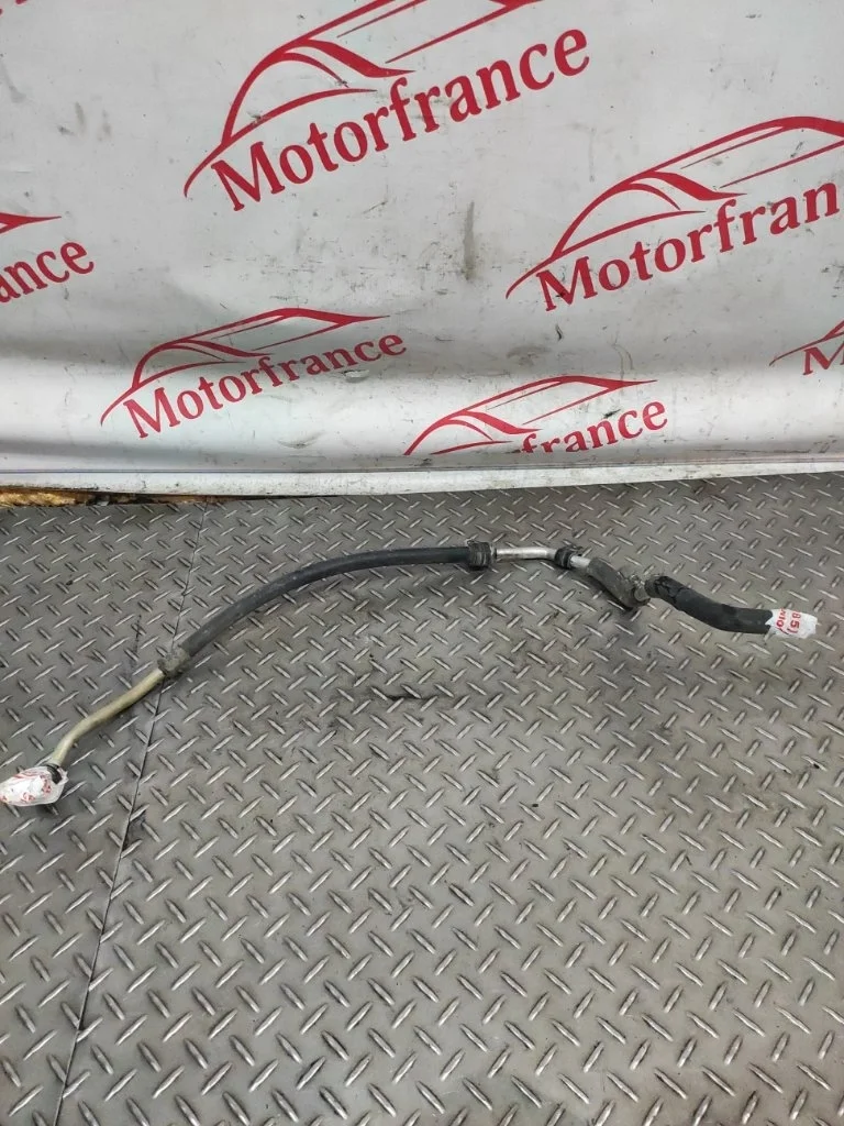 Трубка кондиционера Toyota Rav 4 2004 8870442140 XA20 1AZFE