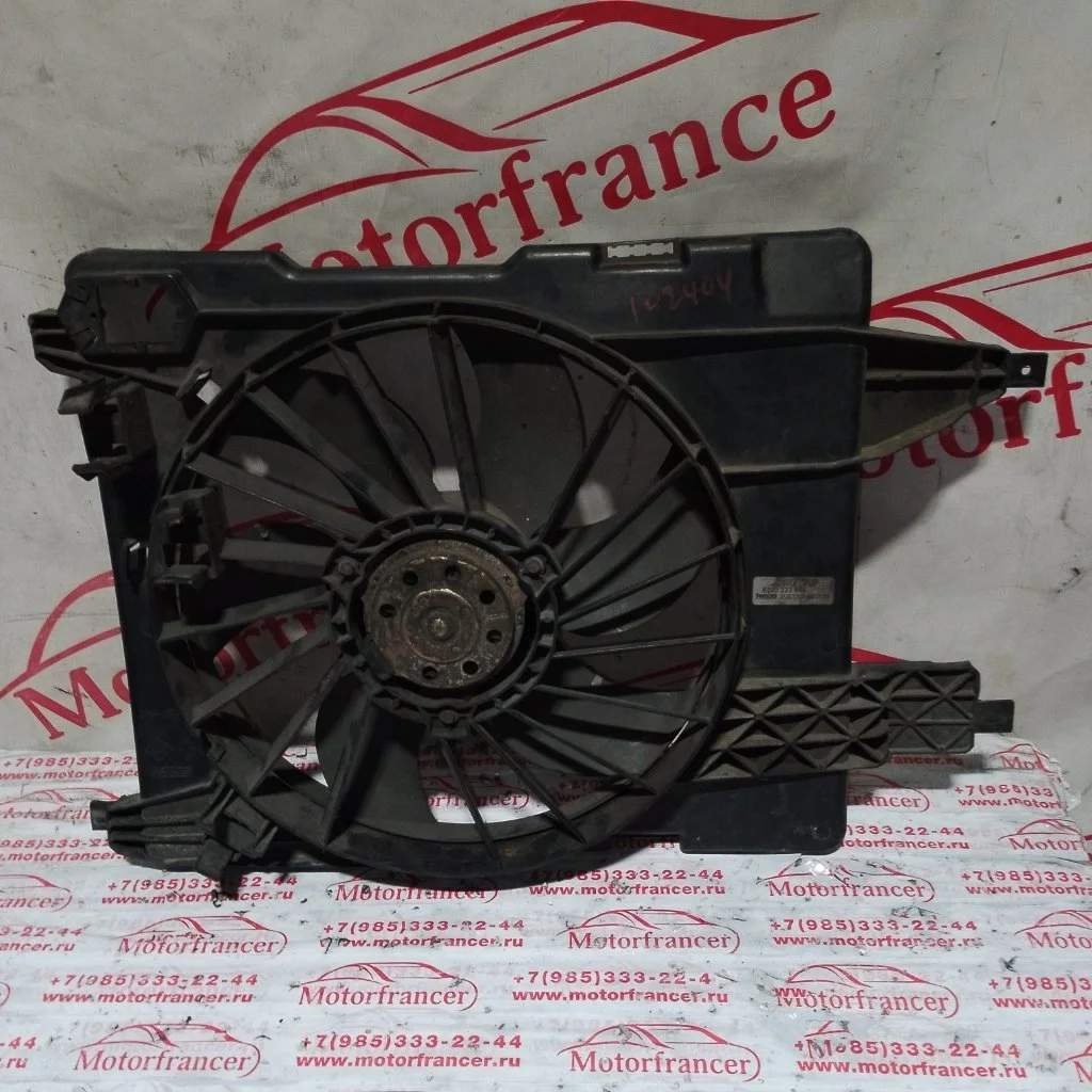 Вентилятор радиатора Renault Megane 2005 8200222998 2