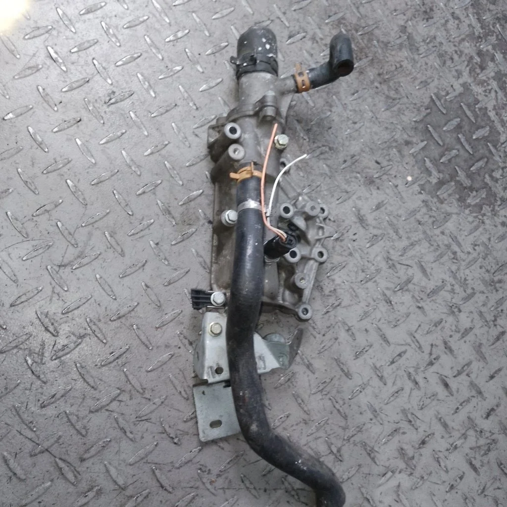 Корпус термостата Renault Clio 7700600514 2 K4J