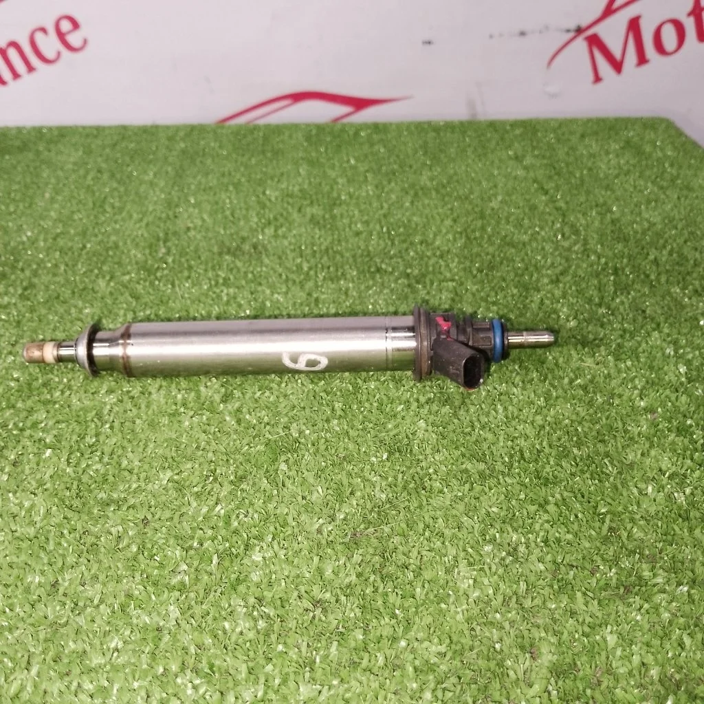Форсунка топливная Mercedes-Benz E-Class A2780700687 W212 M278