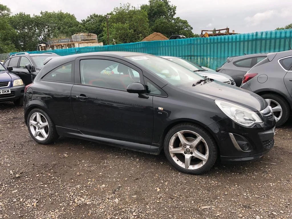 Продажа Opel Corsa 1.4 (100Hp) (A14XER) FWD AT по запчастям