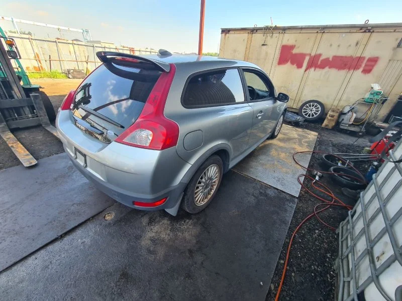 Продажа Volvo C30 2.4 (170Hp) (B5244S4) FWD AT по запчастям