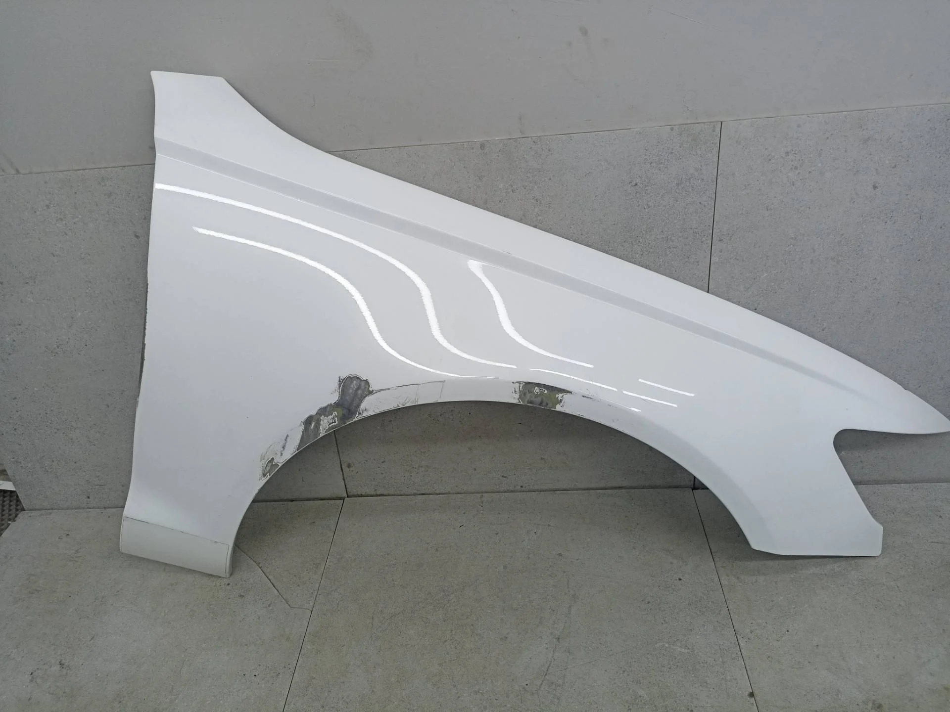 Крыло переднее правое Audi A6 C7 2012 4G0821102