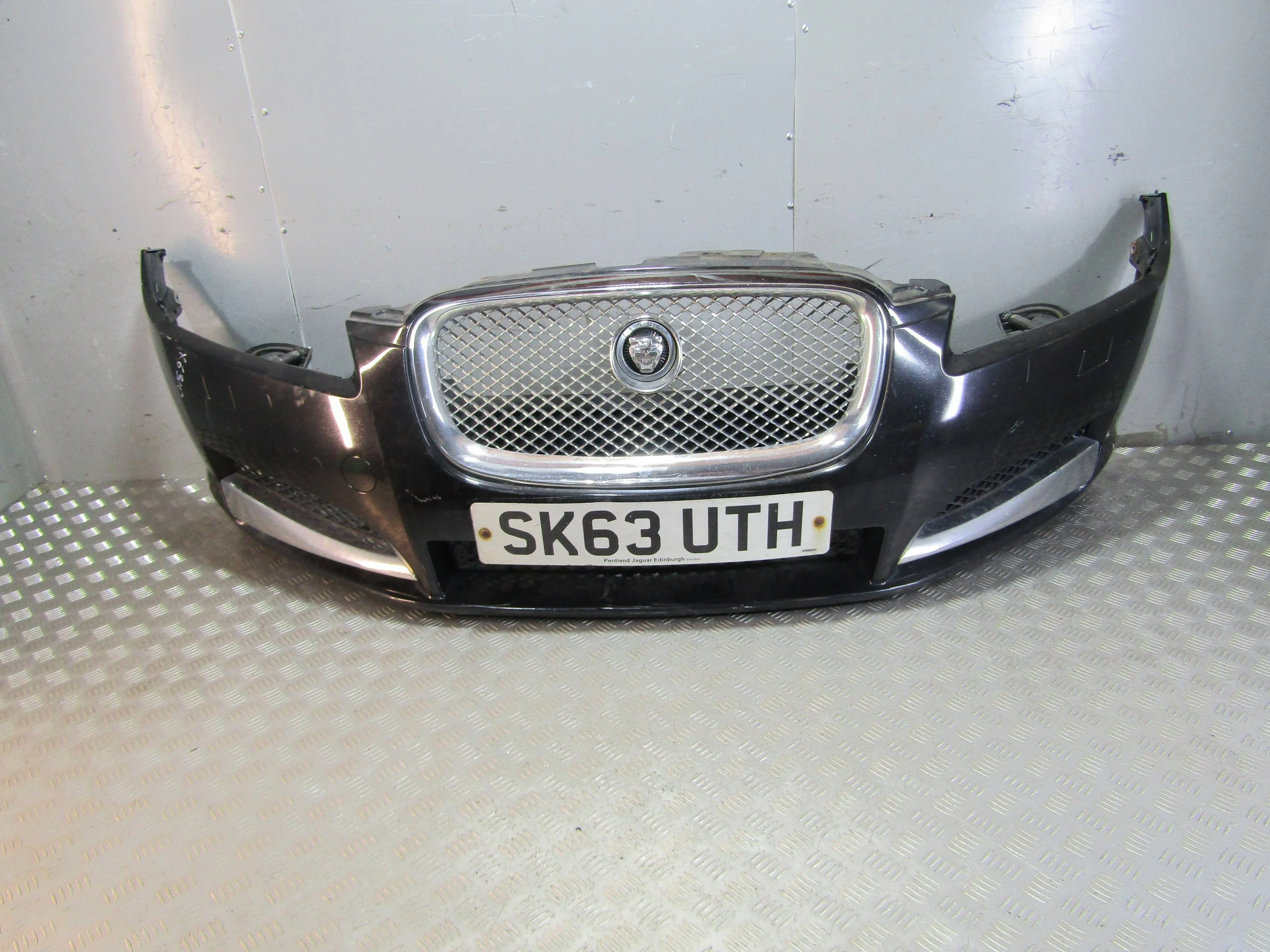 Бампер передний в сборе JAGUAR XF I рестайлинг (2