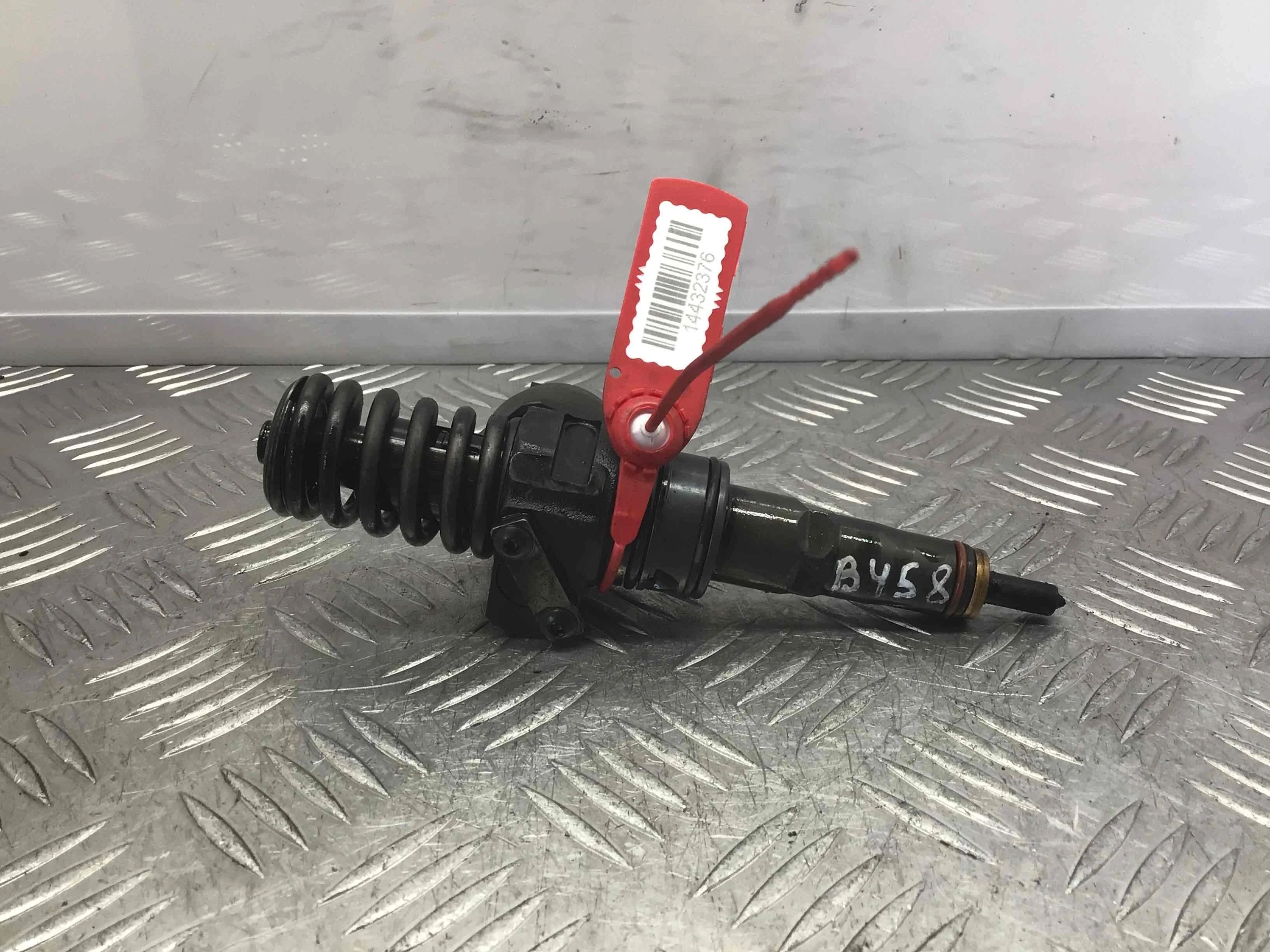 Форсунка Volkswagen Passat B5+ [рестайлинг] (2000-2005) дизель 1.9 TDI Механика Седан