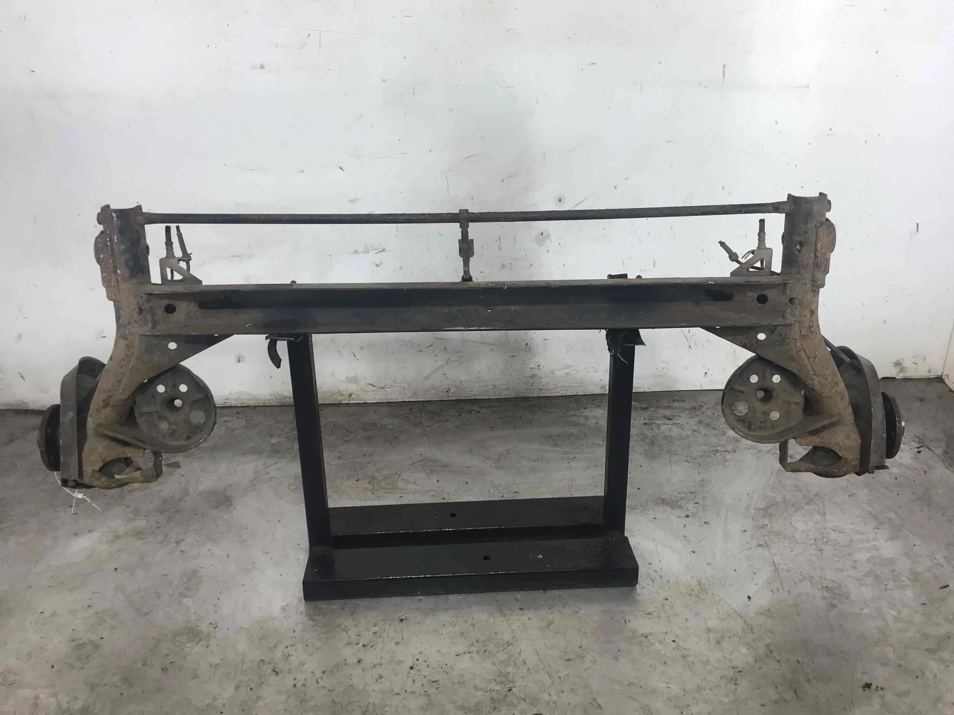 Балка подвески задняя Audi A6 C5/4B (1997-2004) дизель 2.5 TDI Механика Универсал