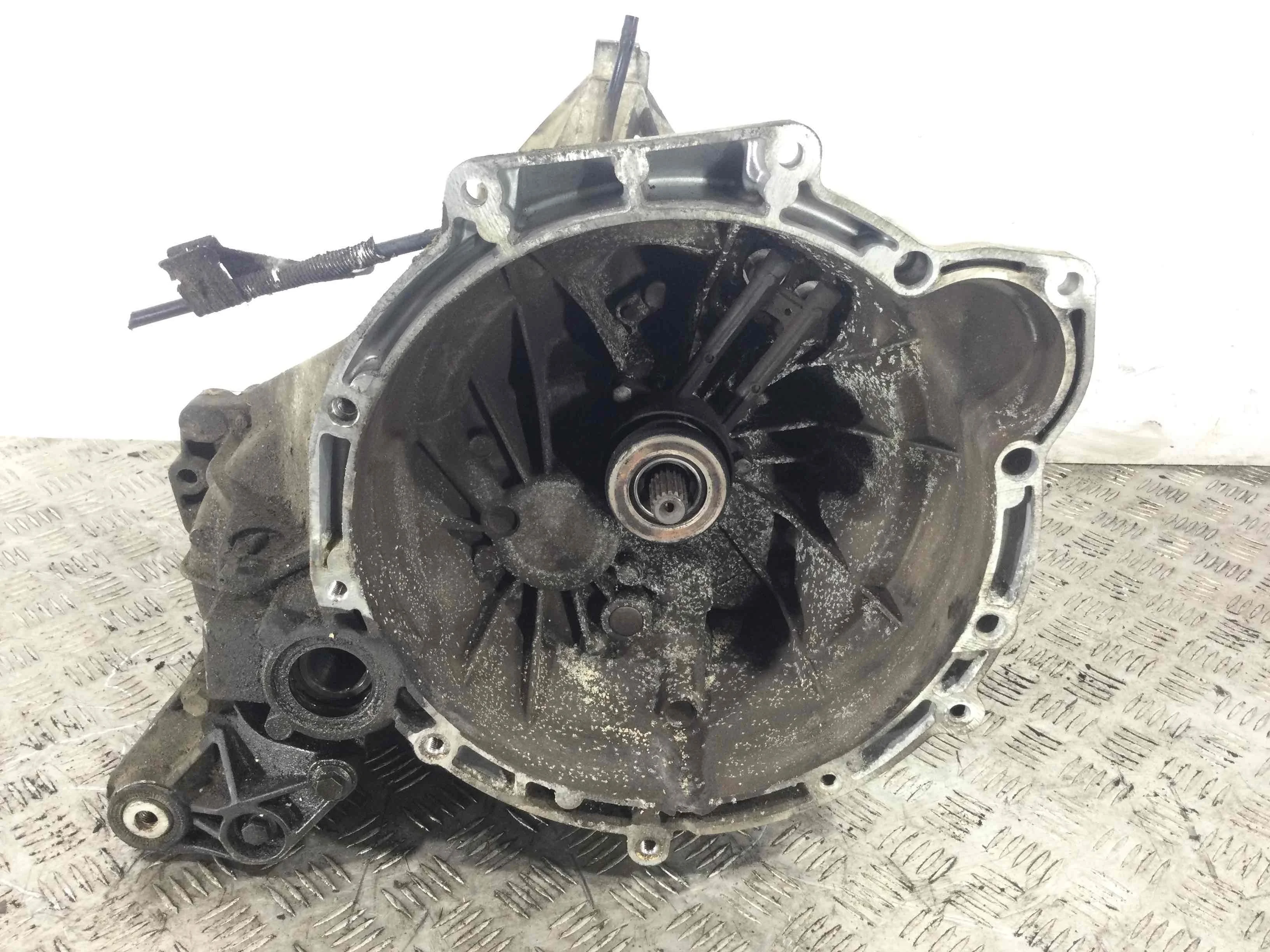 КПП механическая (МКПП) Ford Focus 2 поколение (2005-2008) бензин 1.6 i Механика Седан