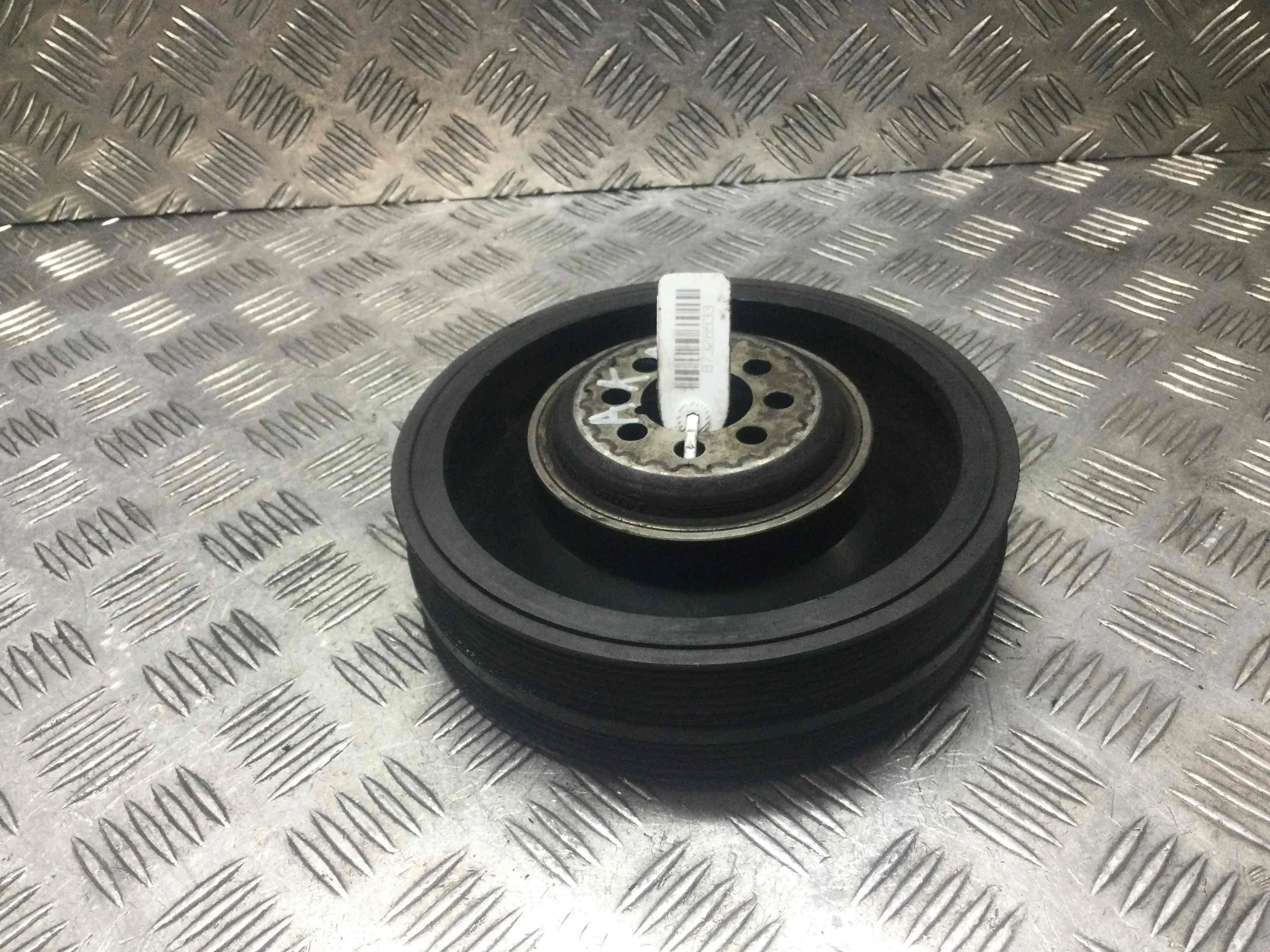 Шкив коленвала Audi A6 C5/4B (1997-2004) дизель 2.5 TDI Автомат Универсал