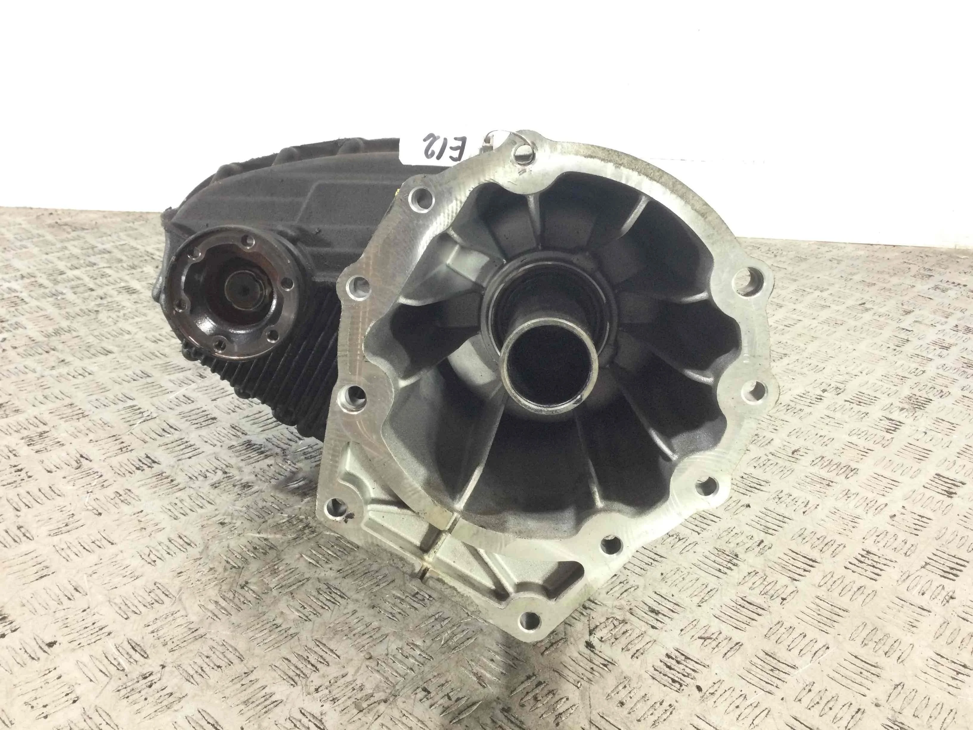 Раздаточная коробка Volkswagen Touareg 1 поколение 2002-2007 дизель 2.5 TDI Автомат Кроссовер