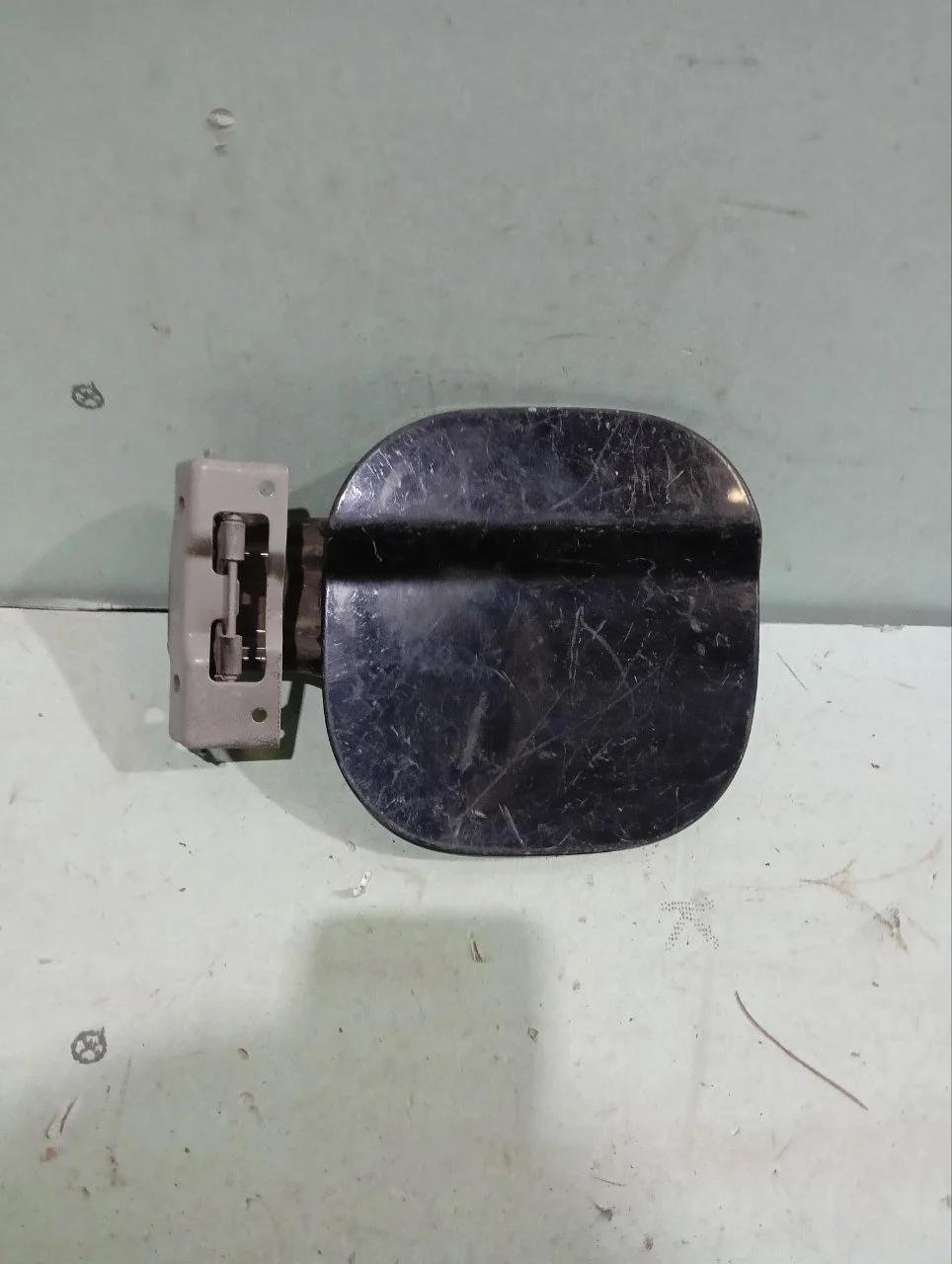 Лючок бензобака Honda CR-V 3 2007-2012