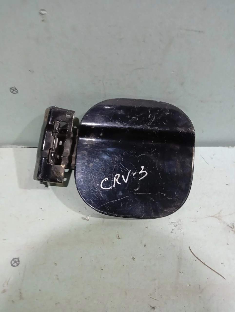 Лючок бензобака Honda CR-V 3 2007-2012