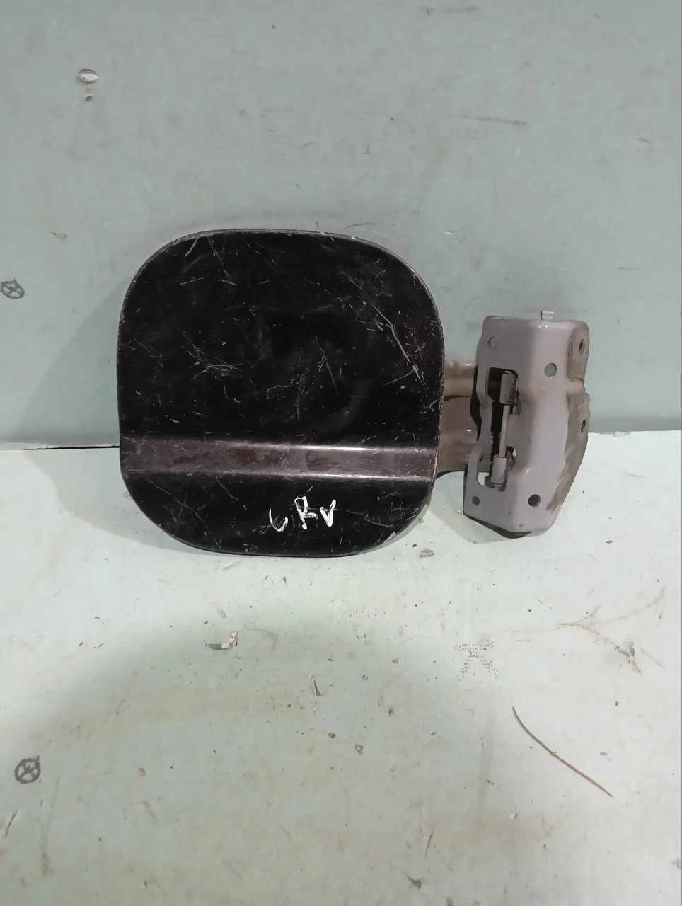 Лючок бензобака Honda CR-V 3 2007-2012