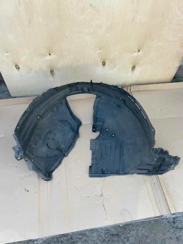 Подкрылок Nissan Qashqai рест