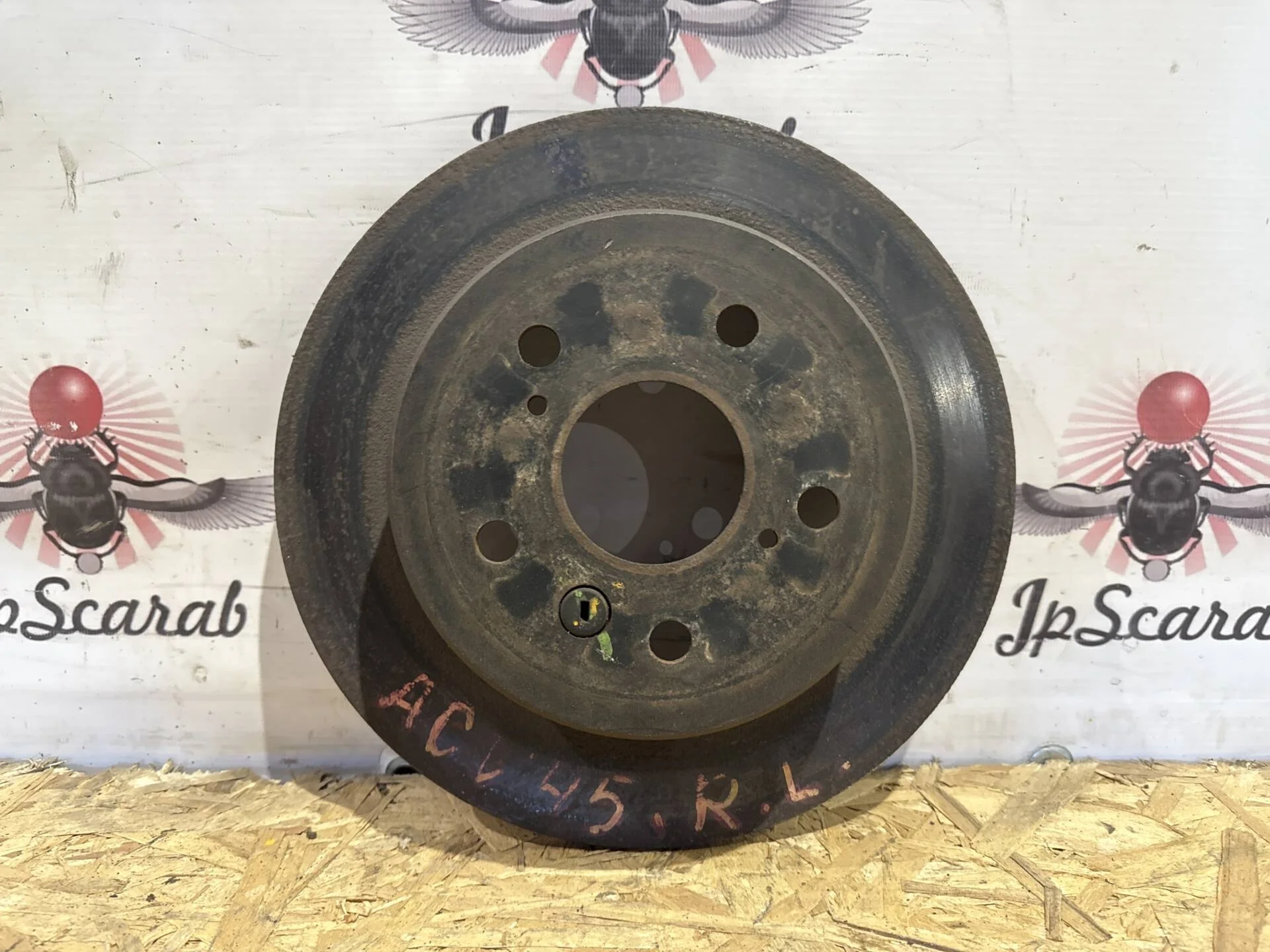 Диск тормозной задний Toyota Camry ACV40