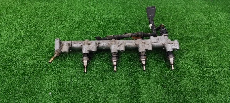 Топливная рейка Mazda Cx-7 2.3 Turbo 2011 L3K913150B L3 VDT