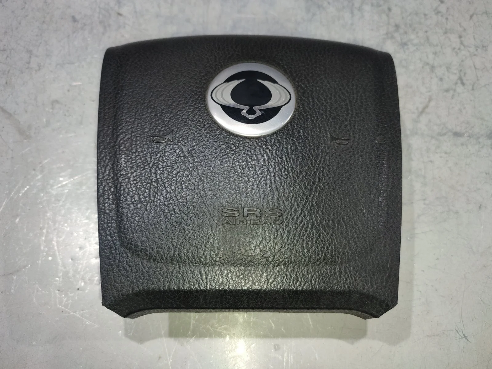 Подушка безопасности airbag водителя SsangYong Kyron 2009 D130