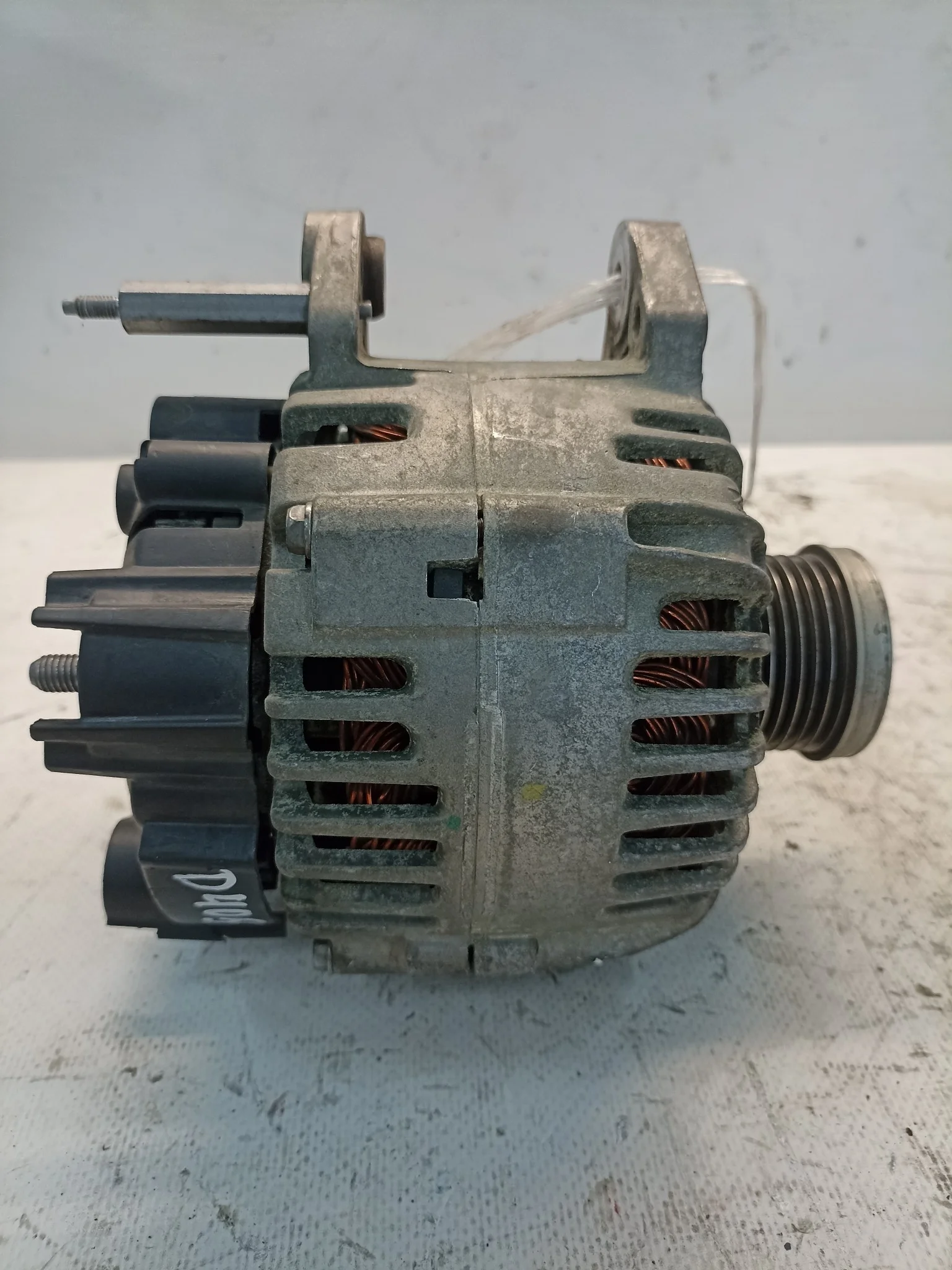 ГЕНЕРАТОР AUDI VOLKSWAGEN SEAT SKODA ... CYVA CYVB CZCA CZDA ... TIGUAN TOLEDO TOURAN YETI ... BA5 KG3 NH3 NL3 03C903023G 110A 14V УЦЕНКА 1 D4055