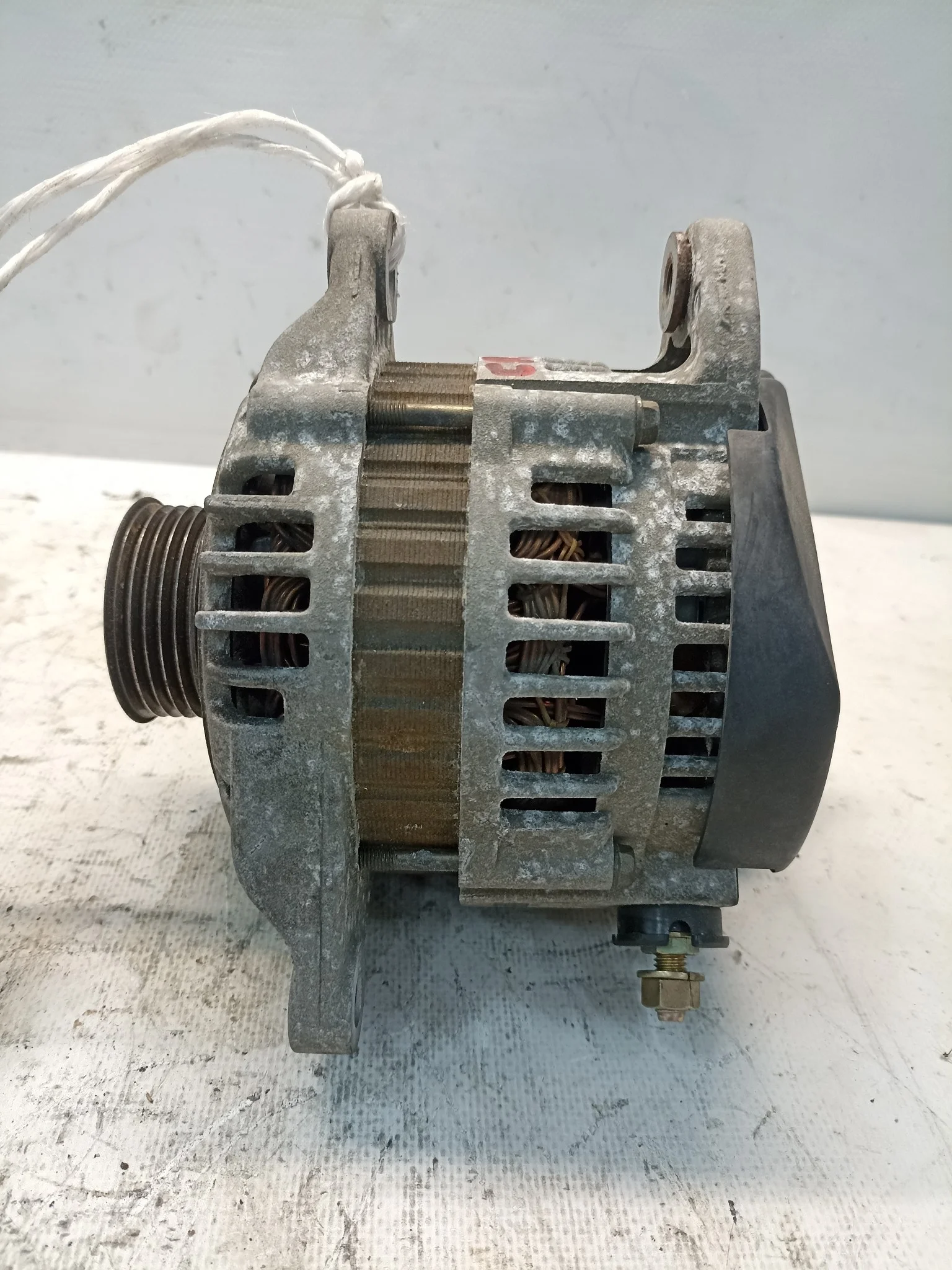ГЕНЕРАТОР NISSAN CR10-DE CR12-DE CR14-DE CUBE CUBE CUBIC MARCH AK12 BGZ11 BK12 BNK12 BNZ11 BZ11 K12 23100AX001 КВАДРАТНАЯ ФИШКА 2 КОНТАКТА 90A D4056