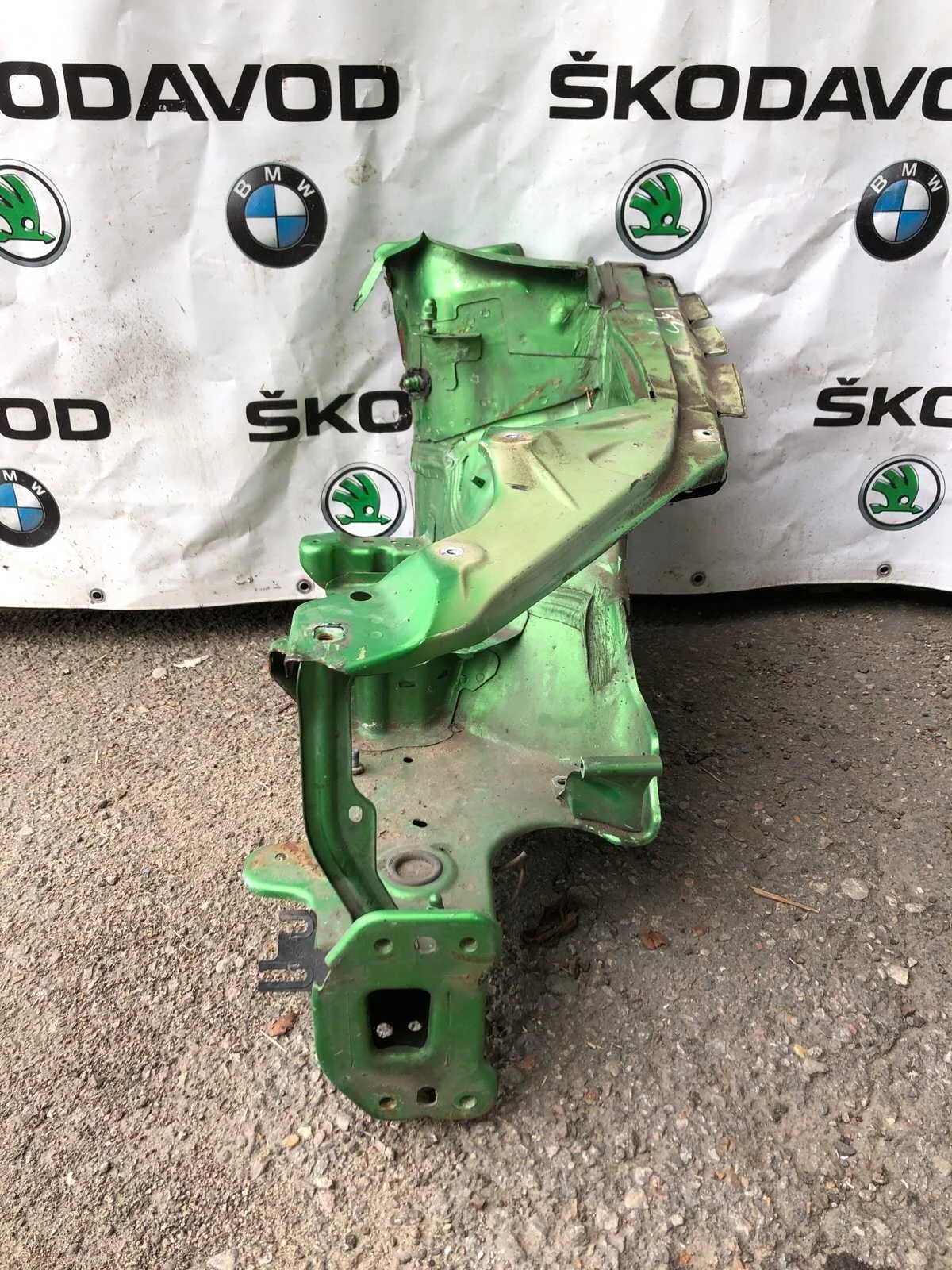 Лонжерон Skoda Octavia Rs 2012 1Z0810365A A5 (1Z) 2.0 CEGA, передний левый
