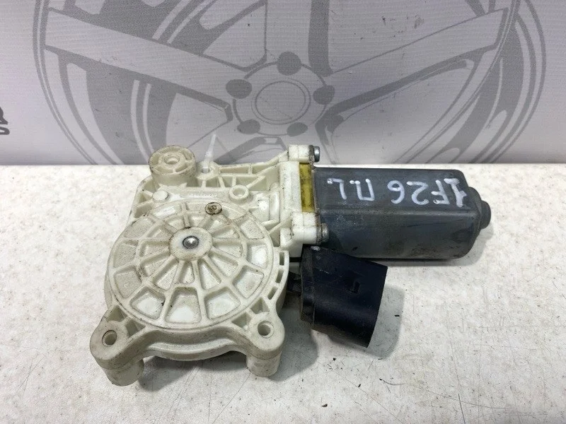 Моторчик стеклоподъемника BMW X4 2015 F26