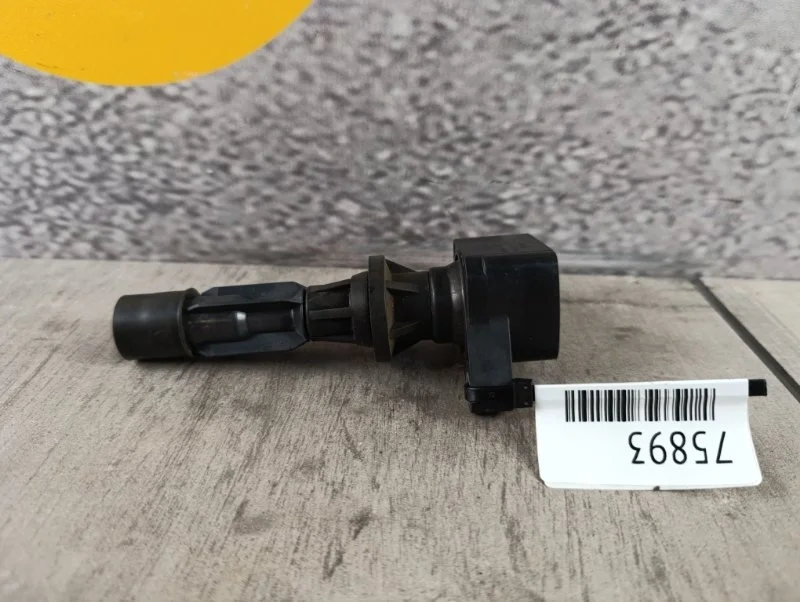 Катушка зажигания Mazda 3 2013 BL