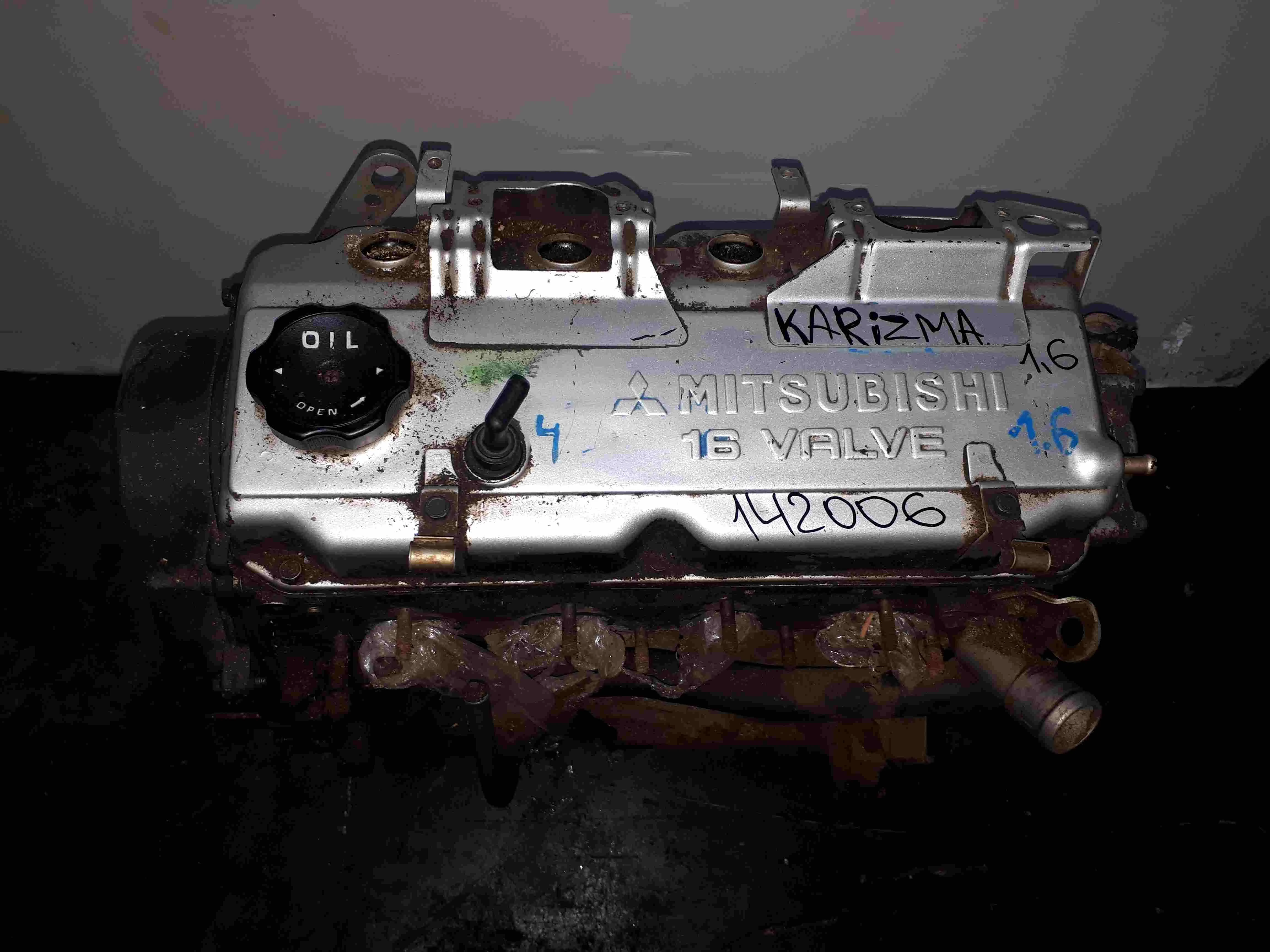 двигатель MITSUBISHI CARISMA
