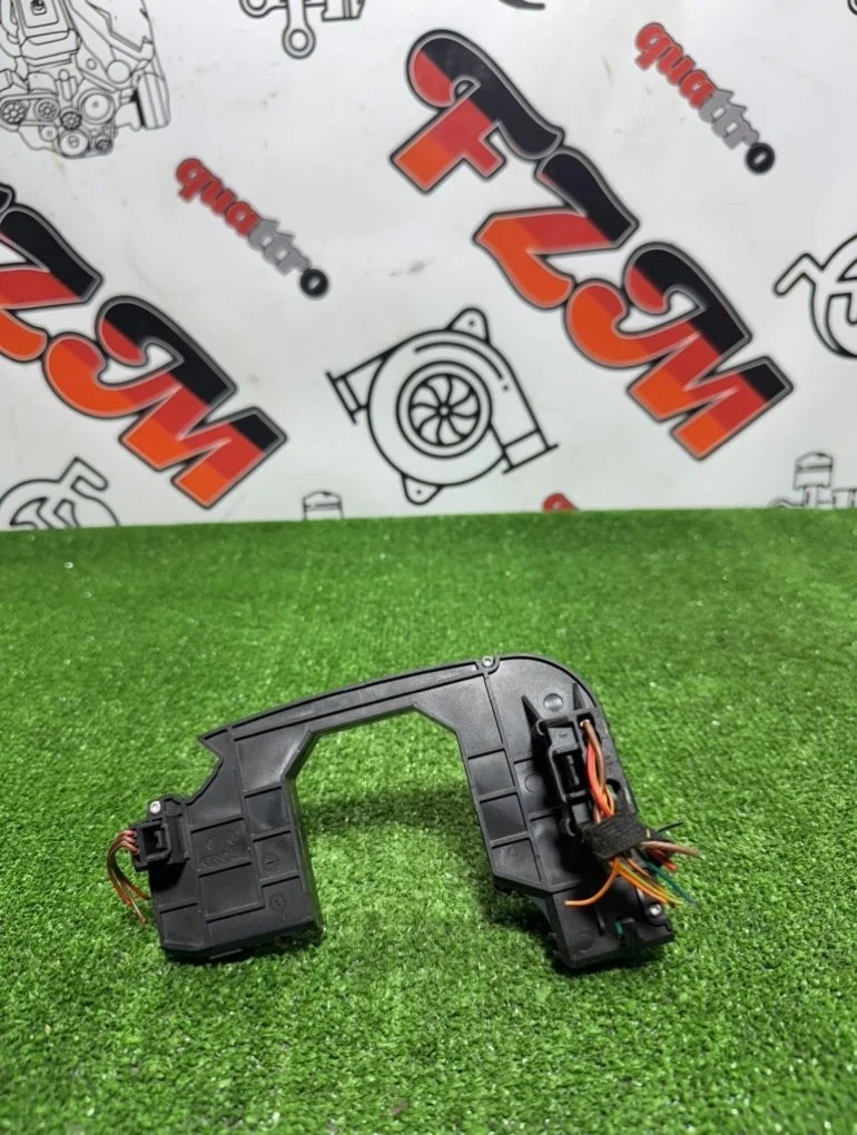 Блок подрулевых переключателей Audi A6 4F0953549A C6